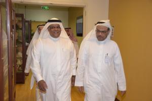 Acting UQU President Checks on Comprehensive e –Clinical Tests of the Medicine College   