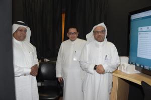 Acting UQU President Checks on Comprehensive e –Clinical Tests of the Medicine College   