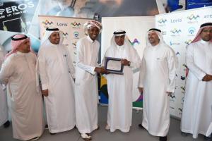 UQU President honors Vice-Presidency for Business and Knowledge Creativity staff