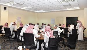 Business Center of Institute of Public Administration Carries out Program of  Job Performance Management at UQU