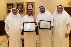 UQU President Honors  Dr. Emad Makki on Scholarship from the College of Engineering