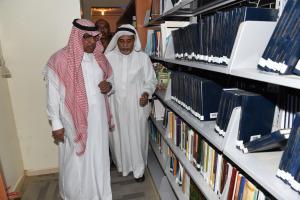 UQU President Visits Al-Laith Colleges