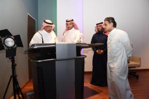 UQU 'Swand' Launches Robot Plains and e-Platforms