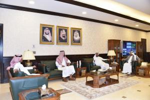 UQU President Honors Education Administration’s Affiliates Al-Fahmi and Al-Malki