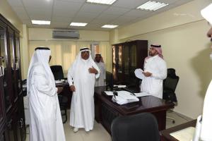 UQU President Inspects a Number of Departments at the University Campus in Azizia