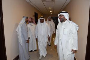 UQU President Inspects a Number of Departments at the University Campus in Azizia