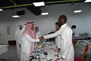  UQU President Checks on Summer Program of the Students at Wadi Makkah Company  