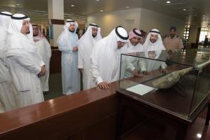 UQU President Checks on King Abdullah University Library 