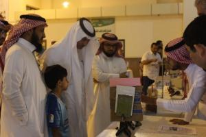 Al-Qunfudhah University College Holds an Exhibition for the Development of Positive Trends in Science