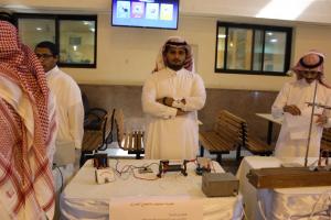 Al-Qunfudhah University College Holds an Exhibition for the Development of Positive Trends in Science