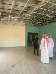 His Excellency the Dean of Al-Qunfudhah University College Checks on the Building of the New Study Halls