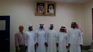 University College's Vice-Dean for Educational Affairs Visits Taybah Secondary School in Al-Qouz