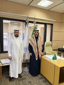 زيارة المشرف العام على إدارة الجمعيات العلمية لجامعة الملك سعود وجامعة الإمام محمد