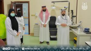 العيادة الطِّبيَّة الجامعيَّة تستقبل وفدًا من جامعة الحدود الشَّماليَّة.